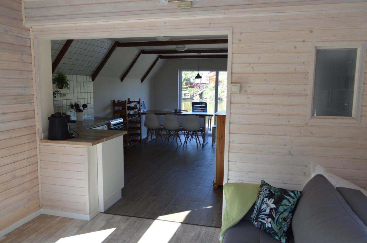 Intertranscoop Lake House Vámosszabadi Buitenkant foto
